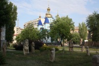 Парк-музей каменных статуй